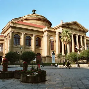 Garibaldi 29 - Piazza Marina A - In Pieno Centro. 2*, Palermo Italia