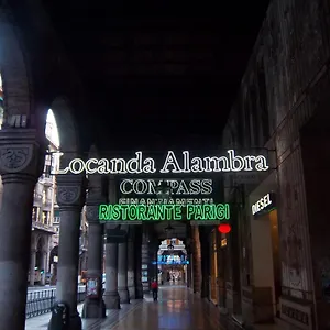 Alambra 2*, Genova Italia